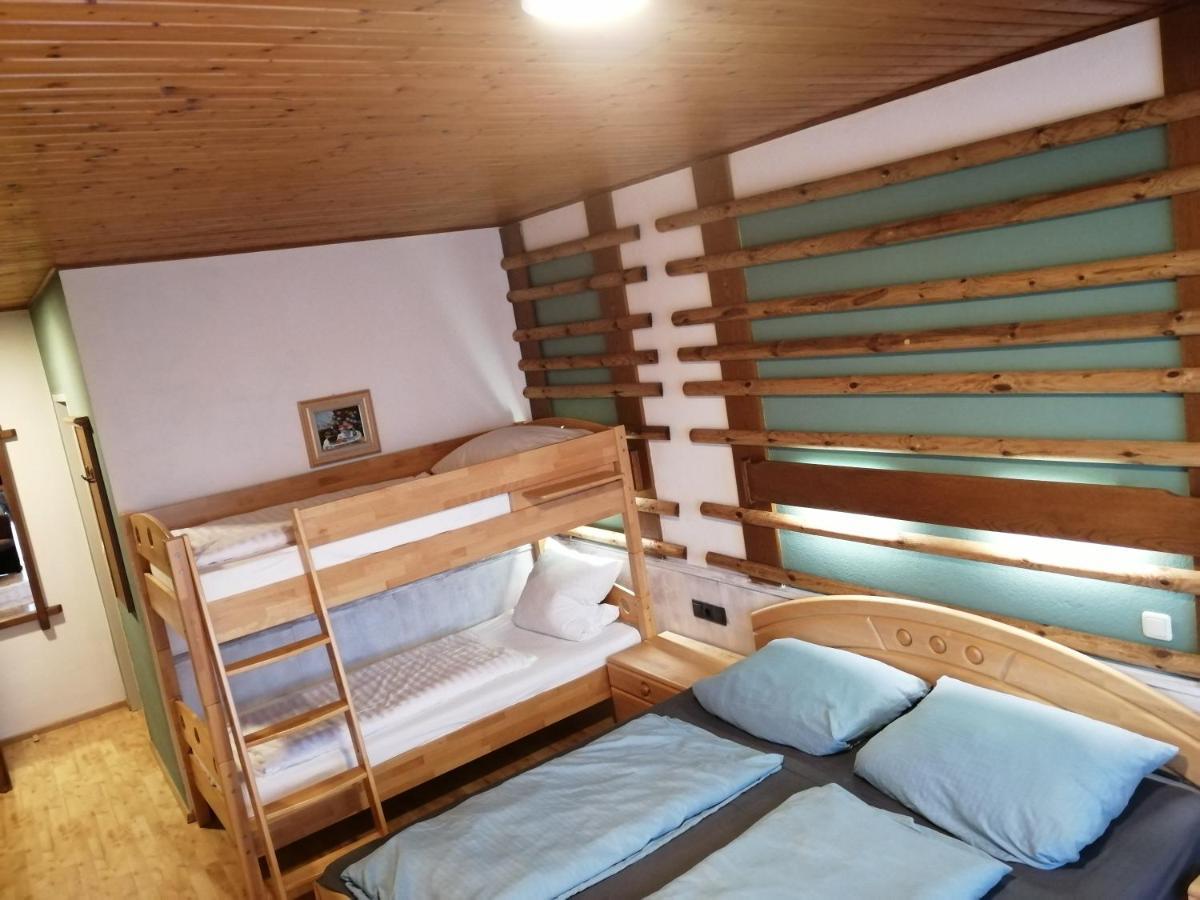 Pension Arkadenhof Fürstenfeld Buitenkant foto